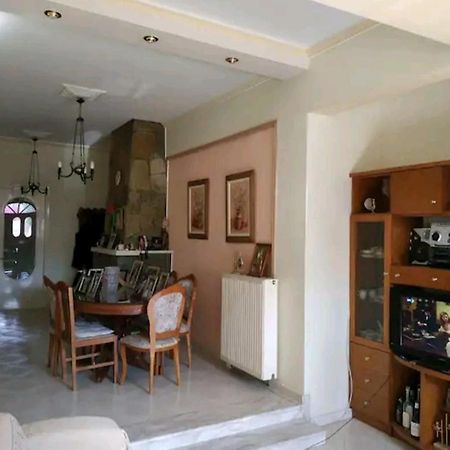 Appartamento Ioannis Mégara Esterno foto
